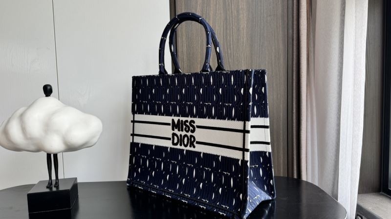 chr1st1an D10r shopping bags